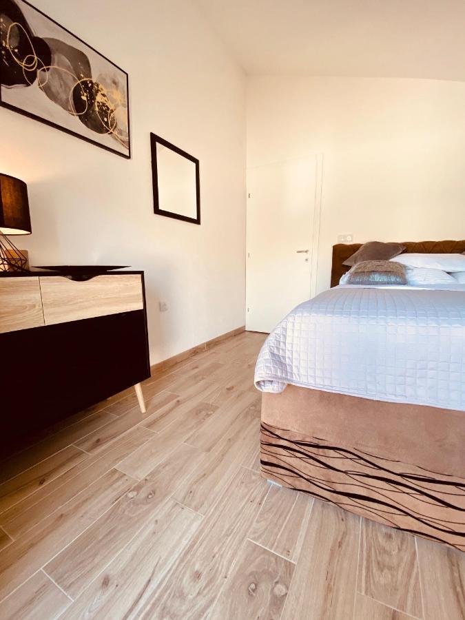 Apartment Elena Donji Okrug  Luaran gambar