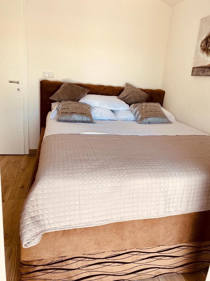 Apartment Elena Donji Okrug  Luaran gambar